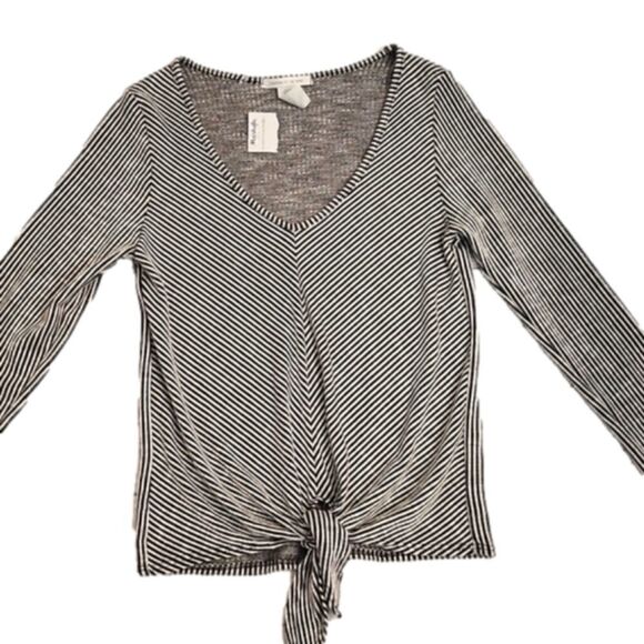 Nwt Juniors Caution to the wind black & white striped tie bottom top size Large. - Picture 9 of 16